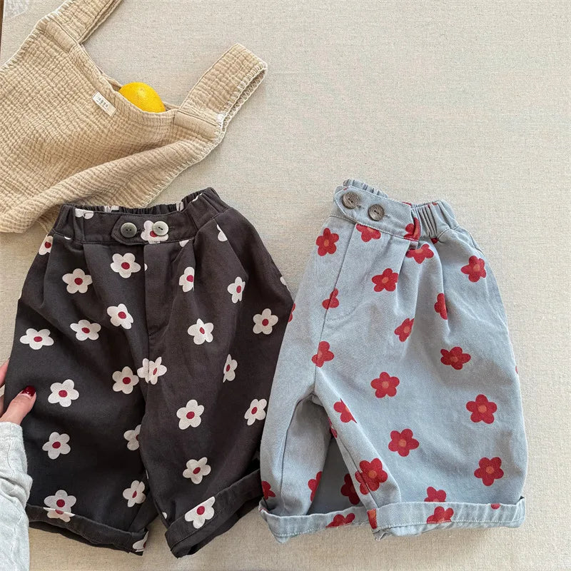 Children Girls Flower Pant Cotton Printed Loose Cropped Pant Fot Baby Girl Ins Toddler Girl Mosquito-proof Pant Kids Girl Shorts