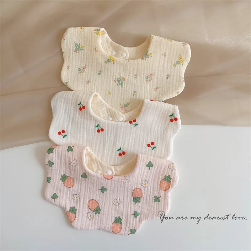 Summer Baby Cotton Gauze Waterproof Bibs Soft Cartoon Infant Bib Burp Cloths Bandana Scarf for Boy Girl Feeding Saliva Towel New