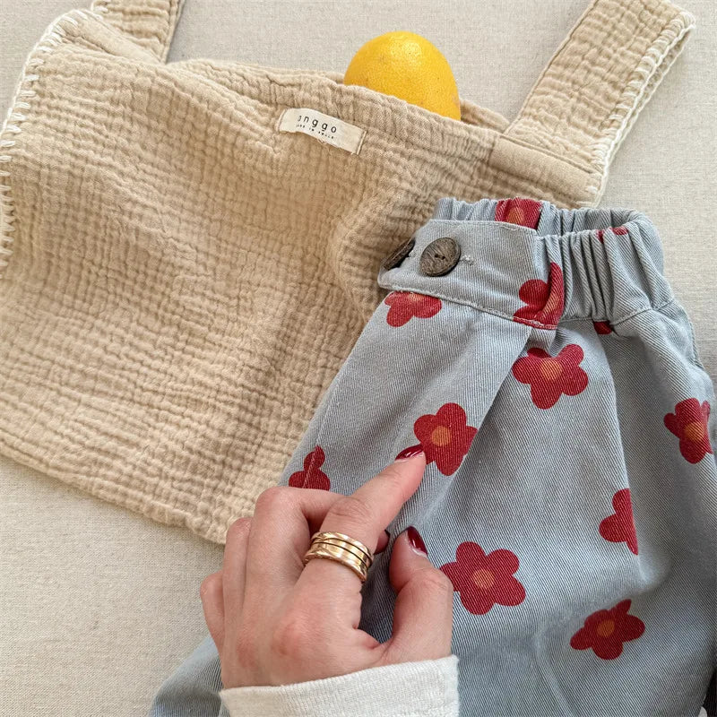 Children Girls Flower Pant Cotton Printed Loose Cropped Pant Fot Baby Girl Ins Toddler Girl Mosquito-proof Pant Kids Girl Shorts