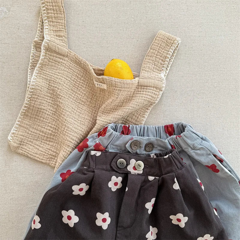 Children Girls Flower Pant Cotton Printed Loose Cropped Pant Fot Baby Girl Ins Toddler Girl Mosquito-proof Pant Kids Girl Shorts