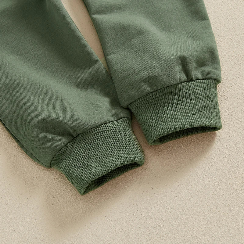 Boys Autumn Outfits Hen Embroidery Sweatshirts and Pants Set Long Sleeve Pullover and Trousers 2-Piece Clothing Ensemble