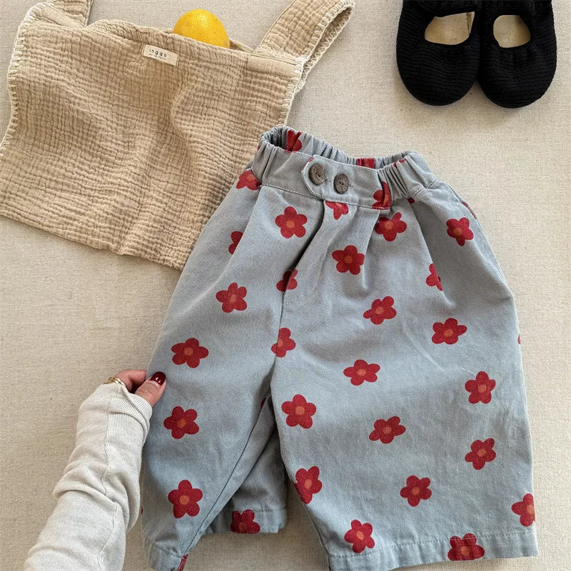 Children Girls Flower Pant Cotton Printed Loose Cropped Pant Fot Baby Girl Ins Toddler Girl Mosquito-proof Pant Kids Girl Shorts