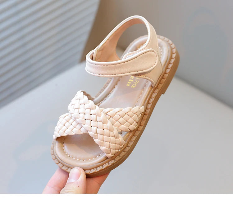 Toddlers Girls Sandals Kids Princess Beach Shoes 2024 Brand New Cross Tied Weave Style Fashion Children Summer Sandals Soft Cute
