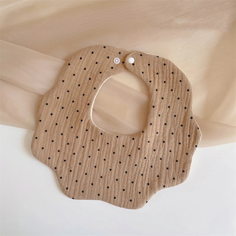 Summer Baby Cotton Gauze Waterproof Bibs Soft Cartoon Infant Bib Burp Cloths Bandana Scarf for Boy Girl Feeding Saliva Towel New