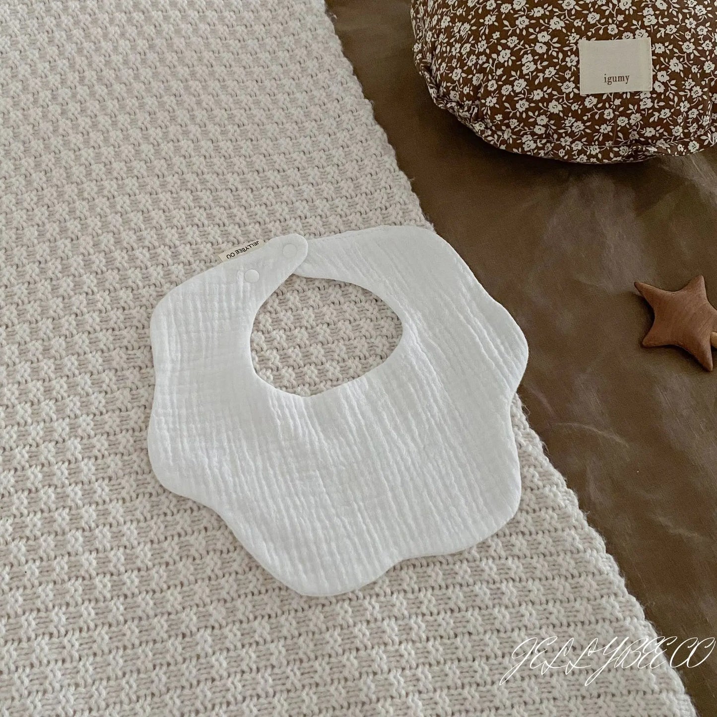 Polka Dot Flower Baby Bib Cotton Newborn Spit Up Burp Cloth Feeding Cover Washable Soft Absorbent Infant Accessories