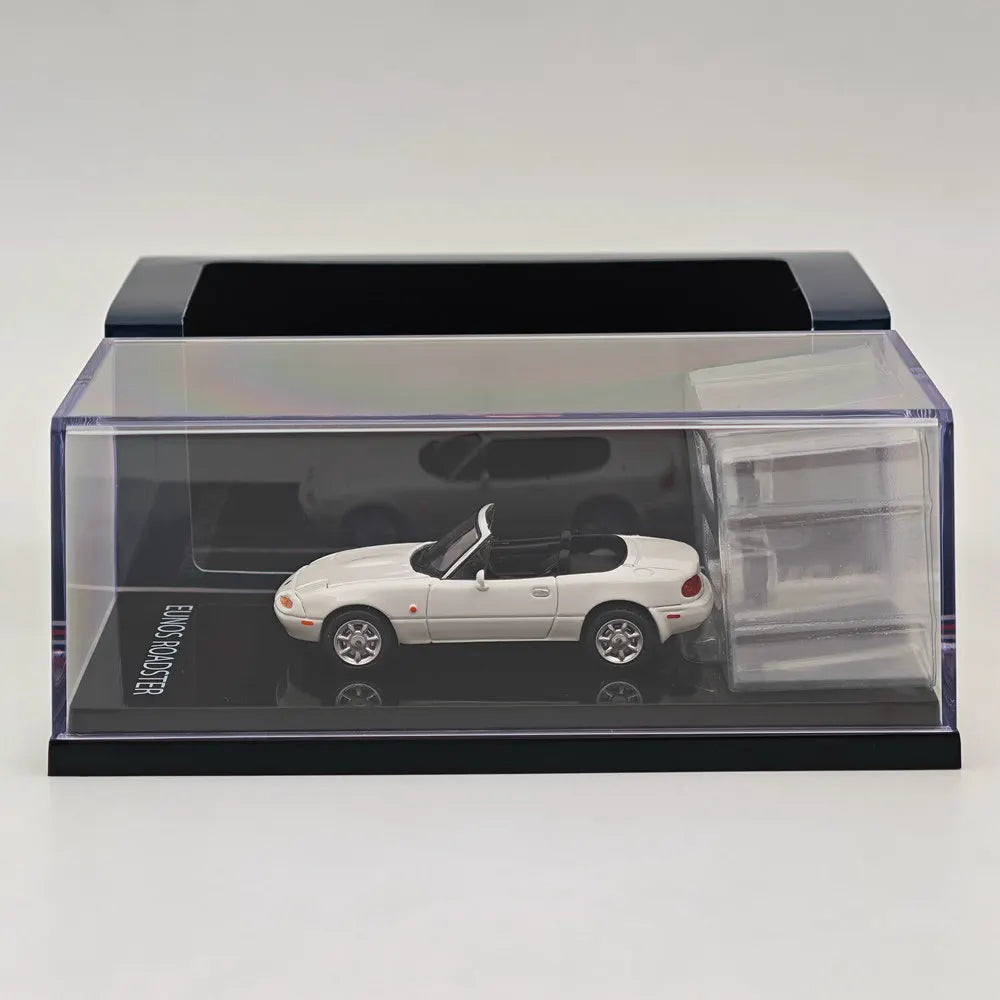 1/64 Hobby JAPAN For EUNOS ROADSTER NA6CE WITH TONNEAU COVER White HJ642025AW Diecast Models Car Limited Collection Toys Gift