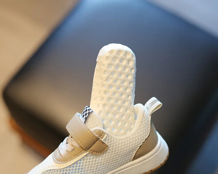 Children Spring and Autumn Sport Shoes Fashion Breathable Kids Boys Net Shoes Girls Anti-Slippery Sneakers Baby Toddler Shoes